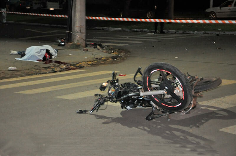 Imagem de compartilhamento para o artigo Motociclista morre e adolescente fica gravemente ferida em acidente em Chapadão do Sul da MS Todo dia